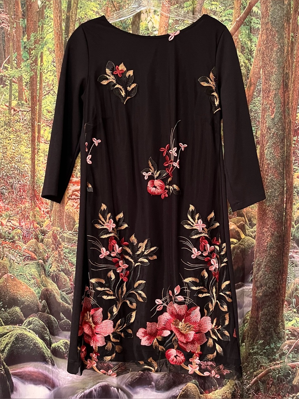 Marisa & Marie Floral Embroidered flowers medium M Italy Italian